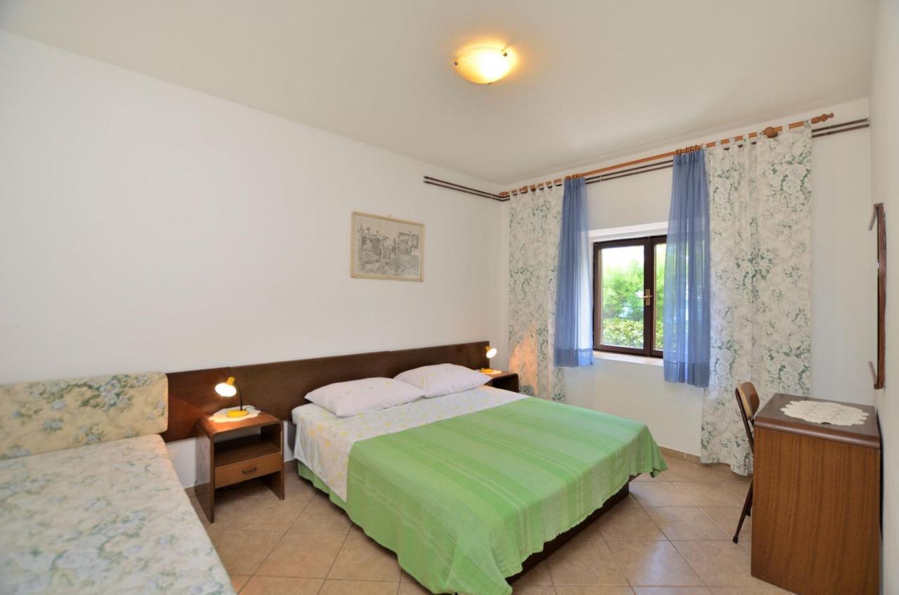 Apartment Luna Poreč Exterior foto